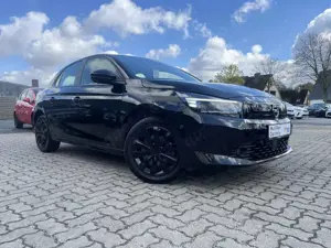 Opel Corsa FACELIFT KAMERA LED CAR-PLAY TEMPO 17TKM