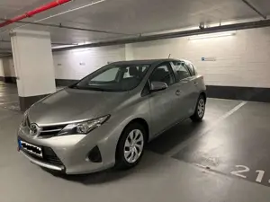Toyota Auris Cool