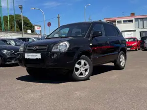 Hyundai TUCSON 2.0 GLS Kein Tüv Export!!