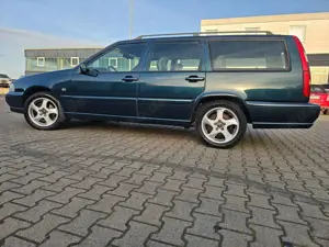 Volvo V70 V70 2.5,KlimaZV,el.Fenster,3.Hand,Tüv 6/2028