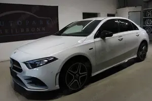 Mercedes-Benz A 250 A 250 e Edition AMG-Line*Hybrid*LED*Navi*Kamera