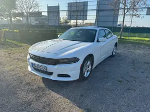 Dodge Charger SXT RWD 3,6L V6