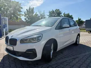 BMW 218 218d Active Tourer Automatik