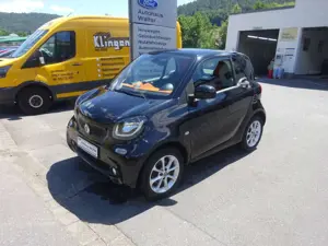 smart forTwo Basis 66 kW Navi Panoramadach