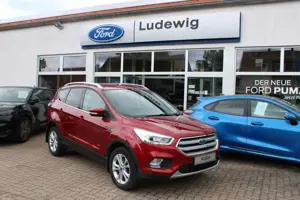 Ford Kuga Titanium 4x4 Aut. Winterpak. Zahnriemen NEU