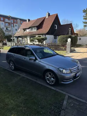Mercedes-Benz C 220 T CDI DPF (BlueEFFICIENCY) 7G-TRONIC Avantgarde