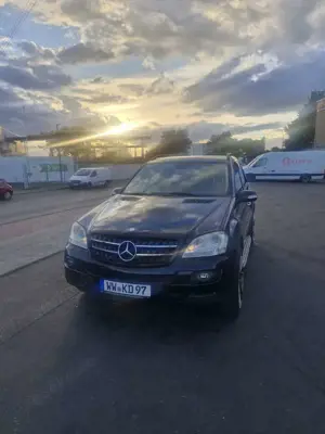 Mercedes-Benz ML 320 CDI 4Matic 7G-TRONIC DPF