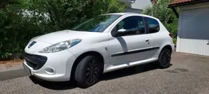 Peugeot 206 206  HDi eco 70 FAP Diesel TÜV NEU