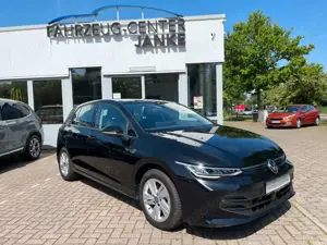 Volkswagen Golf VIII  1.5 TSI Life