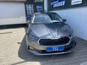 Skoda Fabia 1.0 TSI Selection, 116PS, Kamera,LED,LAGERND