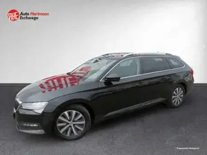 Skoda Superb Combi 2.0 TDI Ambition DSG AHK RFK ACC