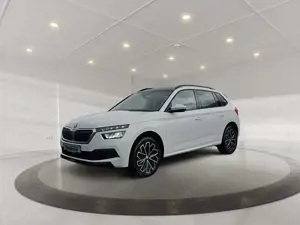 Skoda Kamiq Style 1.0 TSI AHK Pano RFK CarPlay
