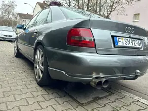Audi A4 1.8 quattro
