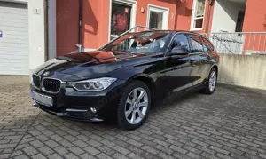 BMW 320 320d Touring xDrive Sport Line/HUD/HIFI/Panorama