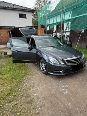 Mercedes-Benz E 200 T CDI DPF BlueEFFICIENCY 7G-TRONIC Avantgarde