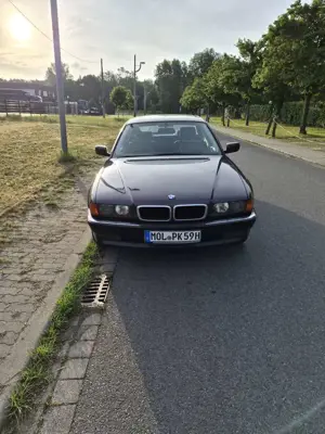 BMW 740 740i V8