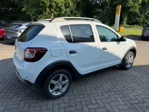 Dacia Sandero TCe90 Stepway Prestige Klima/PDC/SHZ/AHK Bild 2