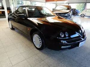Alfa Romeo Spider 2.0 16V T.Spark Base, 1.Hand, H-Gutachten