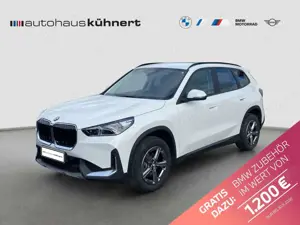 BMW X1 xDrive20d Aut. Sportsitz SpurA. 360° AHK Navi Park