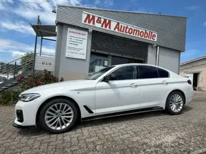 BMW 530 i Luxury Line *LASER/GSHD/SPORTSITZE/LIVE*