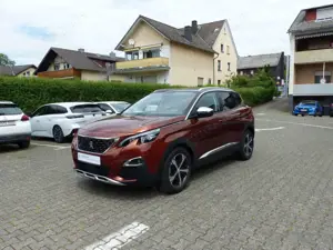 Peugeot 3008 Crossway 180 EAT8