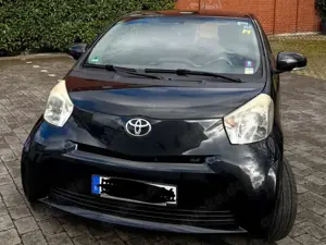 Toyota iQ IQ 1.0