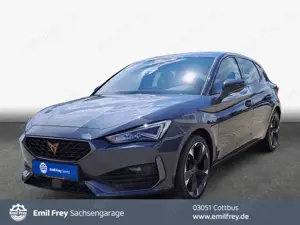 CUPRA Leon 1.5 eTSI DSG Sitzhzg*RFC*PDC v.*ACC