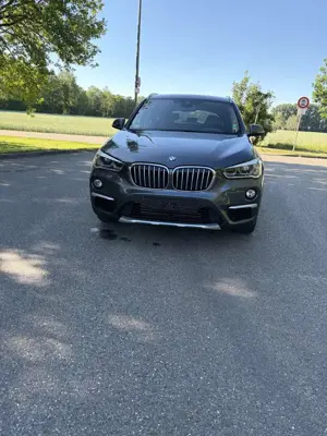 BMW X1 xDrive20i