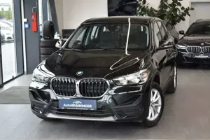 BMW X1 sDrive18d Automatik Navi3D~DAB~PDC~Sportsitze
