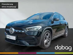 Mercedes-Benz GLA 200 7G-DCT AMG Line SHZ PDC MBUX NAV Ambient