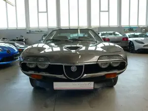 Alfa Romeo Montreal restauriert, tolle Historie