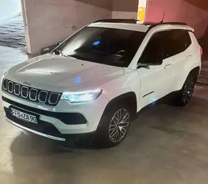 Jeep Compass Compass 1.3 T-GDI I4 Automatik Limited