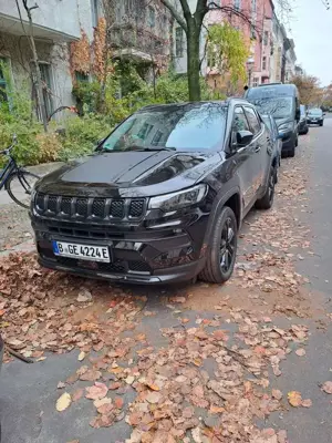 Jeep Compass Altitude Plug-In Hybrid 4xe