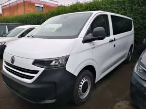 Volkswagen T7 Kombi NSN, inkl. 70L Tank, Clima  abgedunkelte Scheiben ab der B-Säule