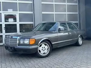 Mercedes-Benz 380 SE / Schiebedach / H-Zulassung