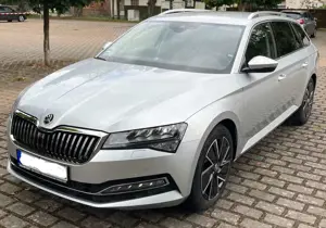 Skoda Superb Superb Combi 2.0 TSI DSG Style