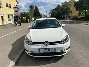 Volkswagen Golf VW GOLF 1.0 TSI DSG Sound ACC NAV MASSAGE APP