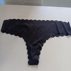 getragener slip,tanga,string schwarz seidig weich gr.L