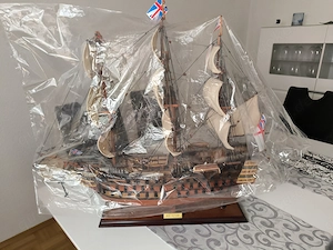 HMS Victory Segelschiff aus Holz Modelschiff 