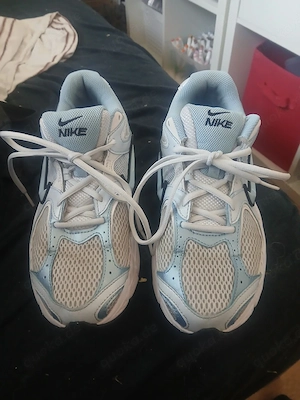 Nike Schuhe 