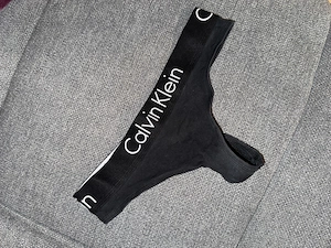 Verkaufe getragenen Tanga von Calvin Klein