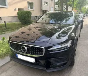 Volvo V60 Cross Country B4 D AWD Geartronic Pro