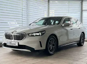 BMW 520 d Neues Modell KAM Sportsitze DA Unfallfrei