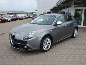 Alfa Romeo Giulietta Lusso TI *AUTOMATIK/LEDER/NAVI/DAB/SHZ*