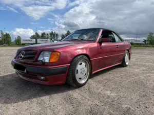 Mercedes-Benz Baureihe 124 CE-Klasse 300 CE-24