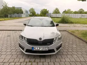 Skoda Octavia Octavia Combi 2.0 TSI DSG RS