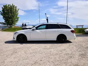 Mercedes-Benz E 250 E 250 T CDI 4Matic 7G-TRONIC Avantgarde