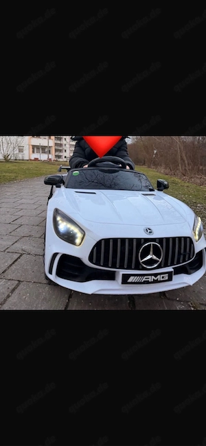 kinder auto im sehr gutem zustand 