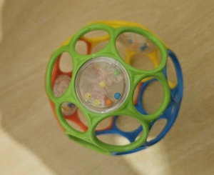 Rassel Ball