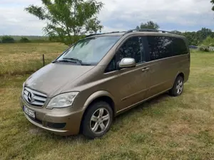 Mercedes-Benz Viano Viano 2.2 CDI DPF lang Automatik Trend Edition